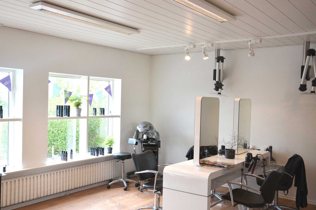 Salon Capello Set Ud Mod Gaden